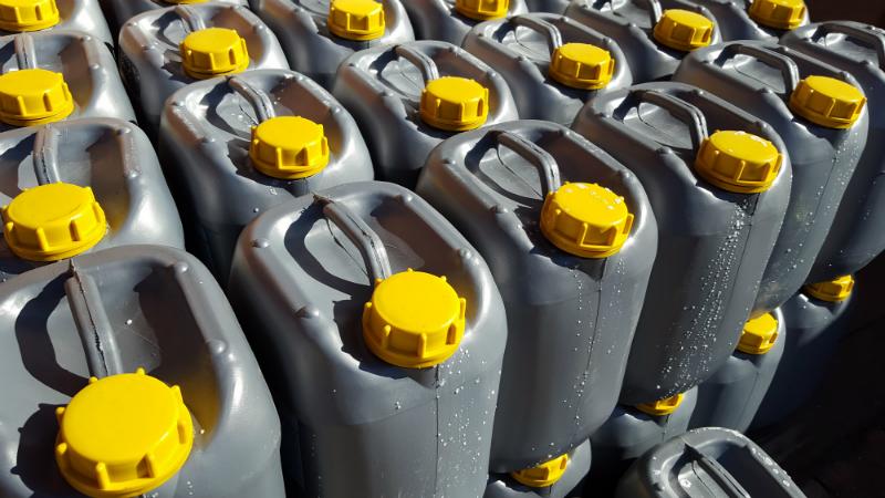 Reinigungsmittel lagern in der Industrie