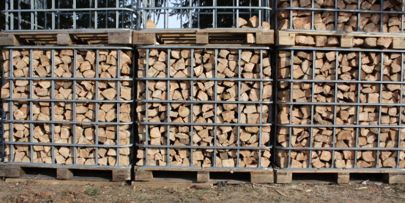 Holzlager aus IBC-Komponenten selber bauen
