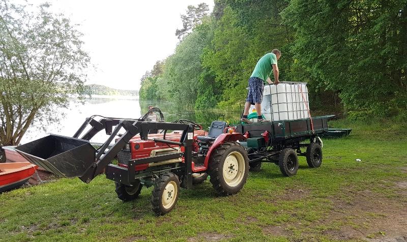 1000l IBC Wassertank mit Tränkebecken auf Stahl/PE-Palette NEU