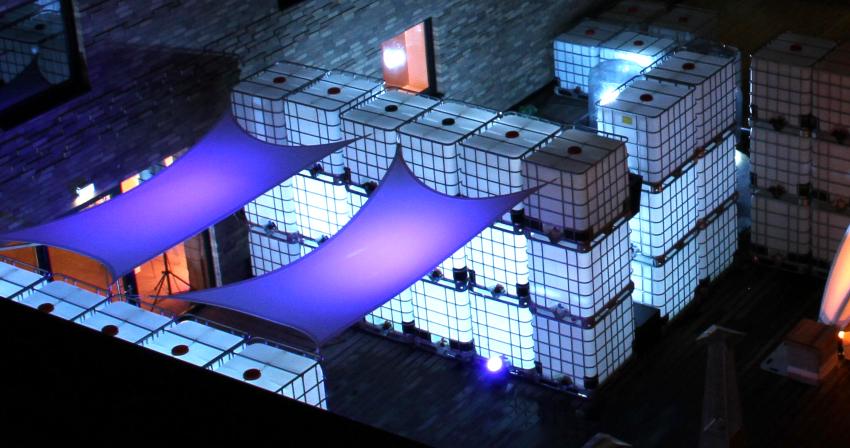 LED-Dekowürfel mit dem IBC