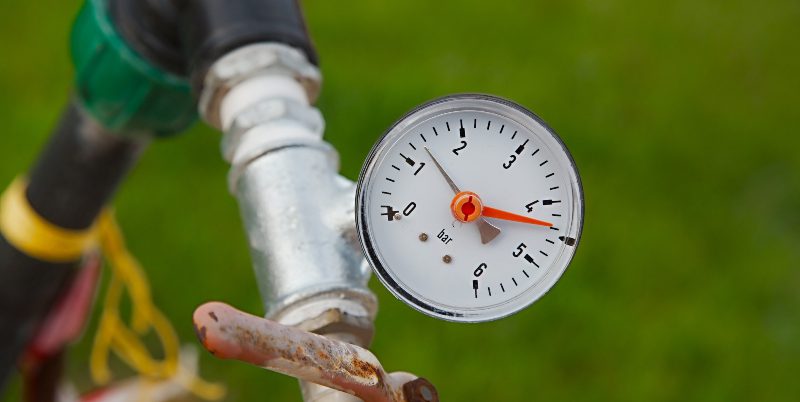 Wassermenge und Wasserdruck messen - Messgerät für die Bewässerung