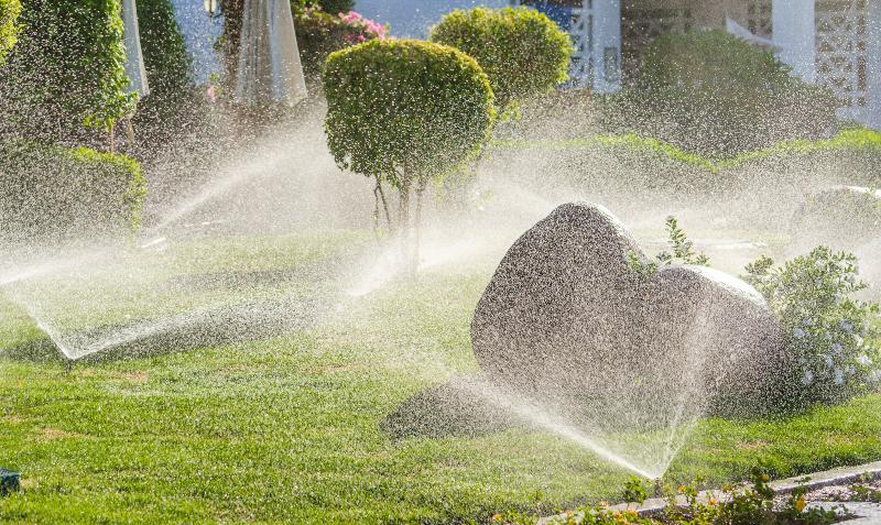 Versenkbare Gartensprenger für kleine oder große Flächen