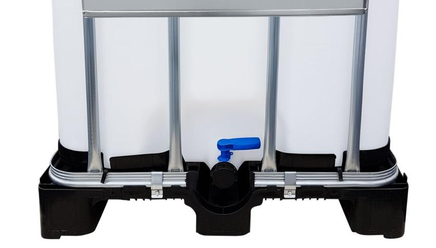 IBC Container mit Auslaufstutzen