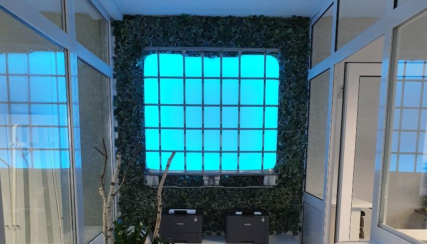 600l IBC LED Kubik® auf GFK-Palette - Leuchtmöbel