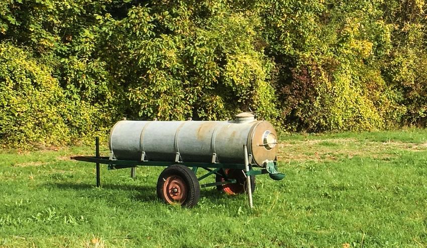 Kaninchentränke Tränke Kleintiertränke Tränkeflasche Nippeltränke Wasserspender