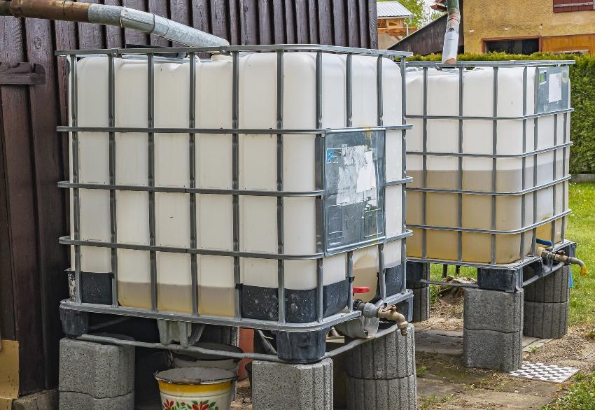 Industriecontainer als Regenwasserspeicher