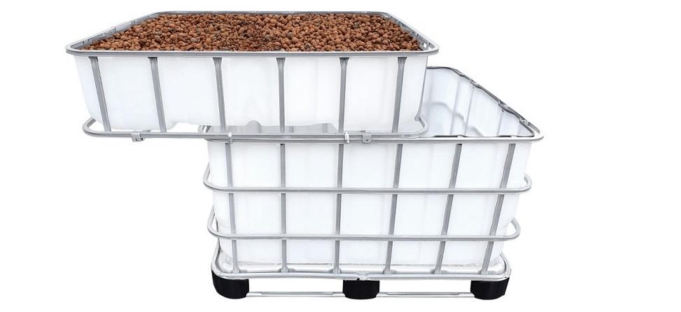 IBC Container mit Pflanzbeet