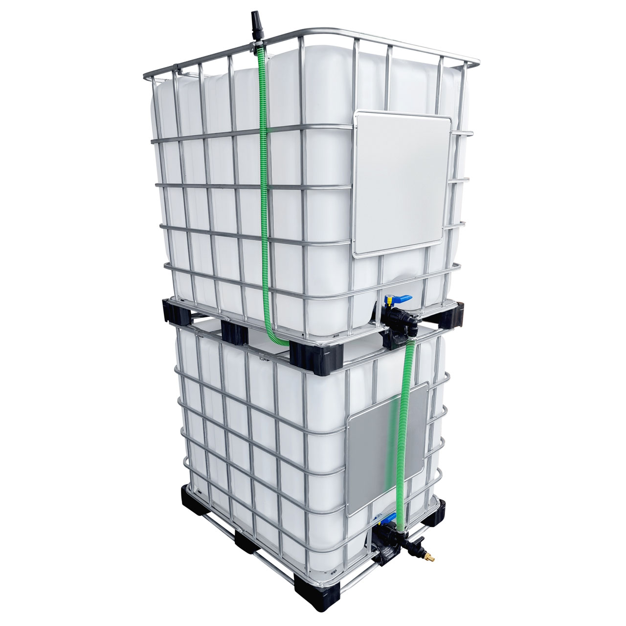 2000l IBC Wassertank übereinander mit Schlauch Tankverbindung
