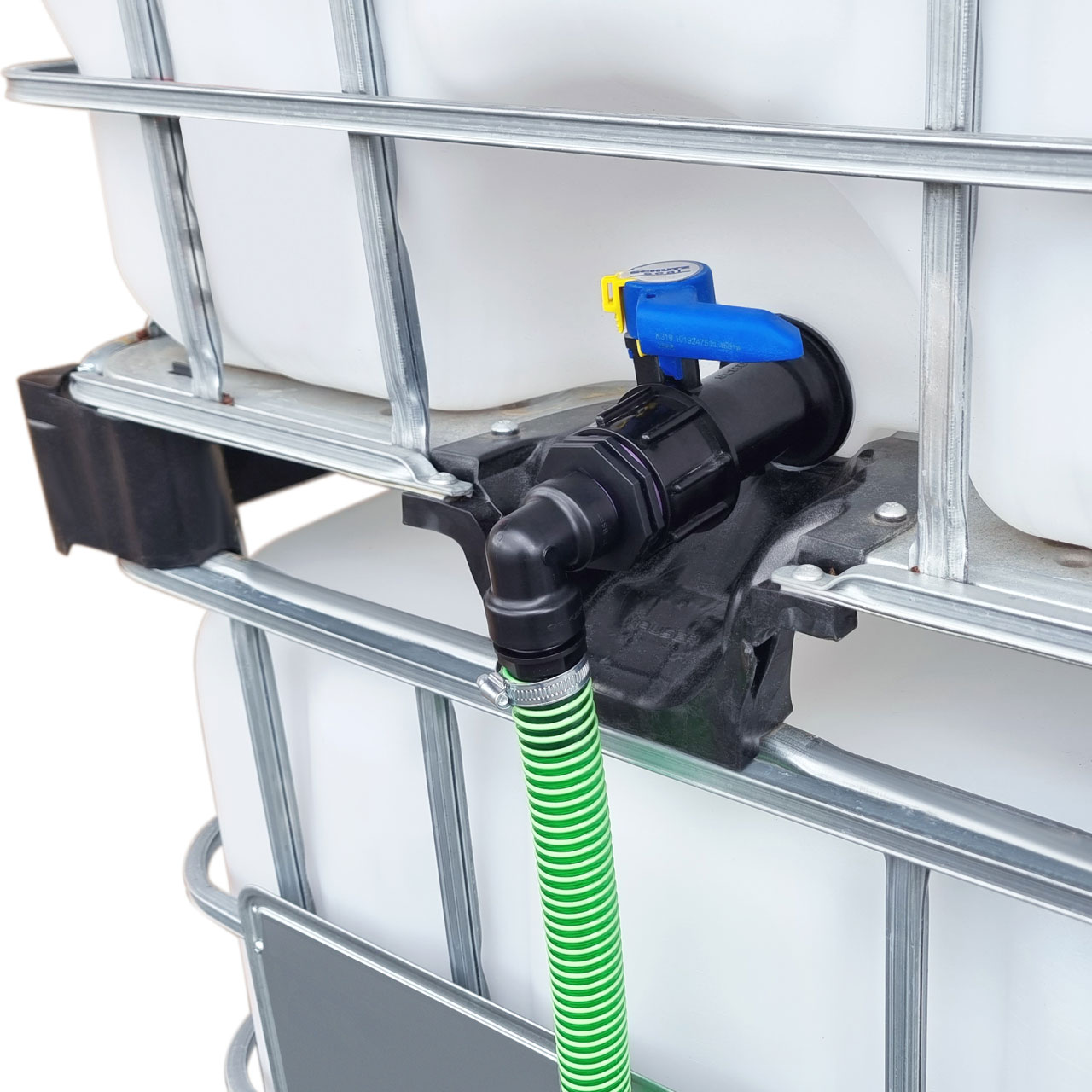2000l IBC Wassertank übereinander mit Schlauch Tankverbindung