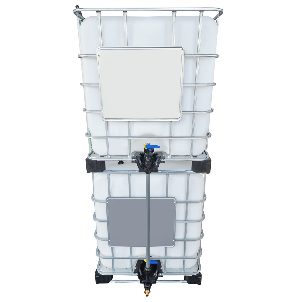 2000l IBC Wassertank übereinander mit Rohr Tankverbindung